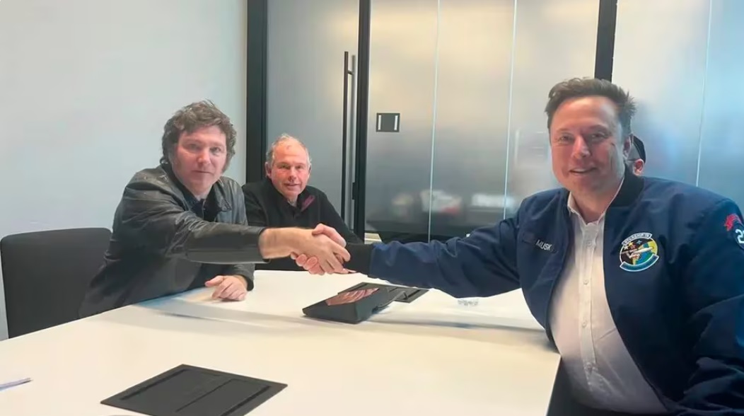 Milei se reunió con Musk en Texas y acordaron hacer un evento juntos en ...