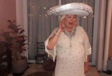 Elisa Carrió en el festejo de su cumpleaños: 70 invitados y mariachis