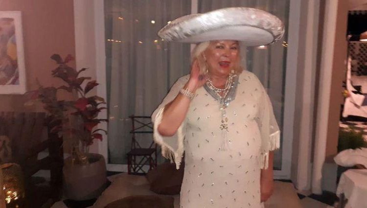 Elisa Carrió en el festejo de su cumpleaños: 70 invitados y mariachis